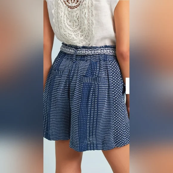 Anthropologie Blue and White Notched Collar Blouse - Picture 2 of 6